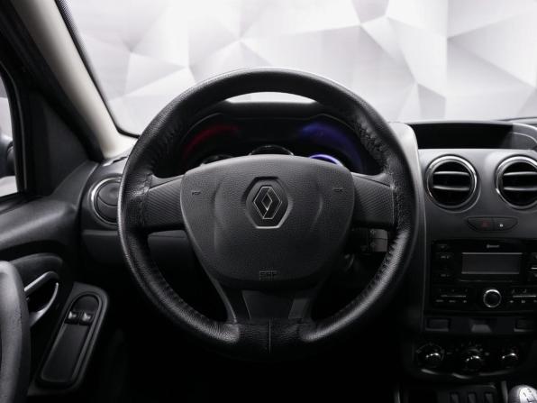 Renault Duster I Рестайлинг с пробегом 2017 года, цена 1 150 000 рублей, 101800 км, внедорожник, Автокод Объявления
