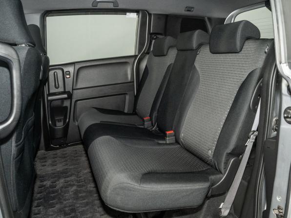 Honda Freed I Рестайлинг с пробегом 2012 года, цена 979 500 рублей, 129170 км, компактвэн, Автокод Объявления