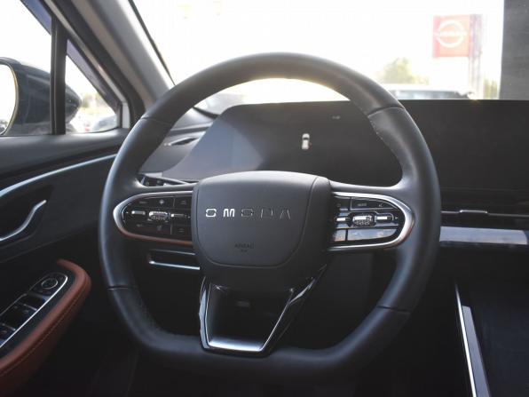 Omoda C5 I с пробегом 2024 года, цена 2 050 000 рублей, 48074 км, внедорожник, Автокод Объявления