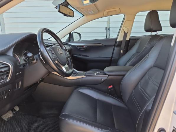 Lexus NX I Рестайлинг с пробегом 2018 года, цена 3 457 000 рублей, 113182 км, внедорожник, Автокод Объявления