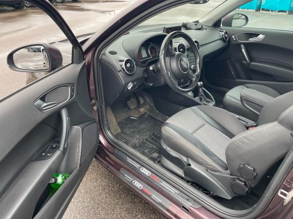 Audi A1 I (8X) с пробегом 2012 года, цена 845 000 рублей, 161386 км, хэтчбек, Автокод Объявления