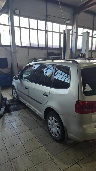 Volkswagen Touran I Рестайлинг 2 Вологда  - изображение 2