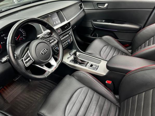 Kia Optima IV Рестайлинг с пробегом 2019 года, цена 2 299 000 рублей, 78432 км, седан, Автокод Объявления