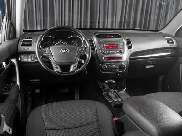 Kia Sorento II Рестайлинг с пробегом 2017 года, цена 1 999 000 рублей, 93578 км, внедорожник, Автокод Объявления