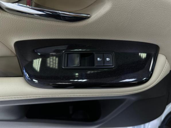 Lexus HS I Рестайлинг с пробегом 2015 года, цена 1 955 000 рублей, 156604 км, седан, Автокод Объявления