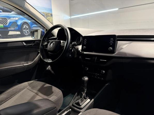 Skoda Rapid II с пробегом 2020 года, цена 999 000 рублей, 284000 км, лифтбек, Автокод Объявления