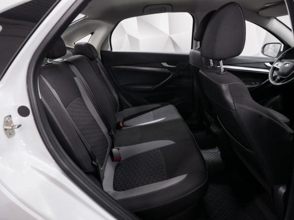 Lada (ВАЗ) Vesta I Рестайлинг (NG) с пробегом 2024 года, цена 1 271 000 рублей, 73673 км, седан, Автокод Объявления