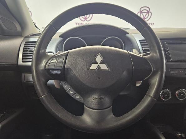 Mitsubishi Outlander II Рестайлинг с пробегом 2010 года, цена 957 000 рублей, 226085 км, внедорожник, Автокод Объявления