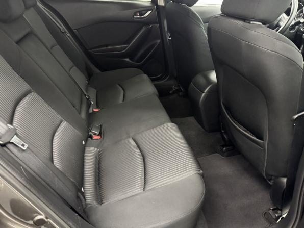 Mazda 3 III (BM) с пробегом 2013 года, цена 1 340 000 рублей, 95512 км, седан, Автокод Объявления