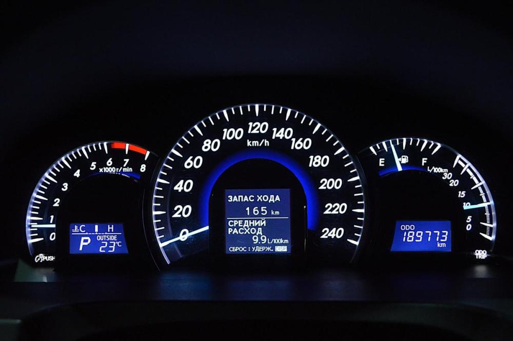 Toyota Camry VII (XV50) Сургут  - изображение 13