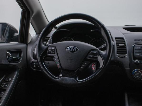Kia Cerato III Рестайлинг (Classic) с пробегом 2017 года, цена 1 650 000 рублей, 52903 км, седан, Автокод Объявления