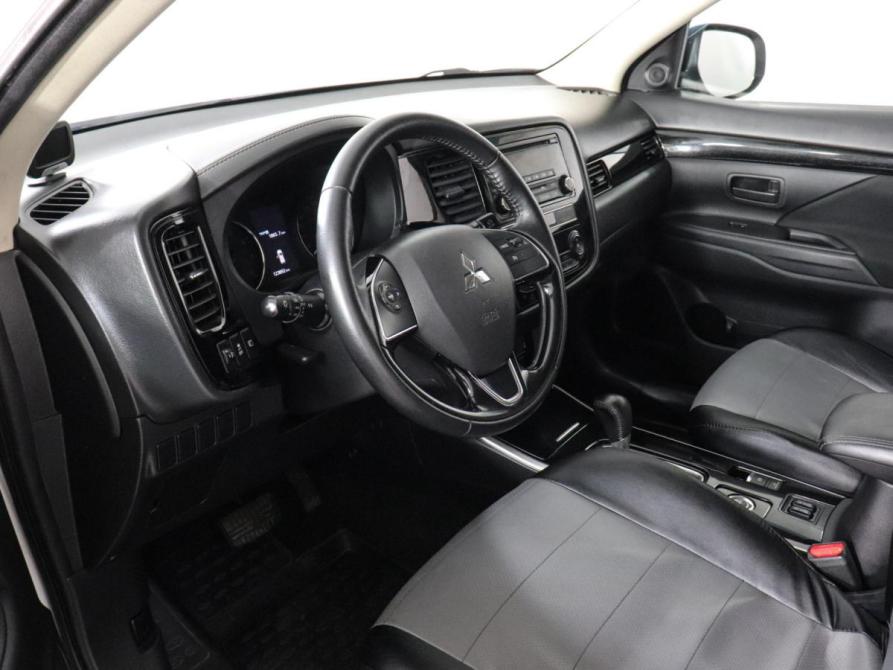Mitsubishi Outlander III Рестайлинг 3 Химки  - изображение 9