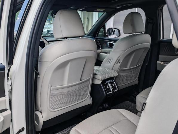 Kia Sorento IV Рестайлинг с пробегом 2024 года, цена 5 092 000 рублей, 29539 км, внедорожник, Автокод Объявления