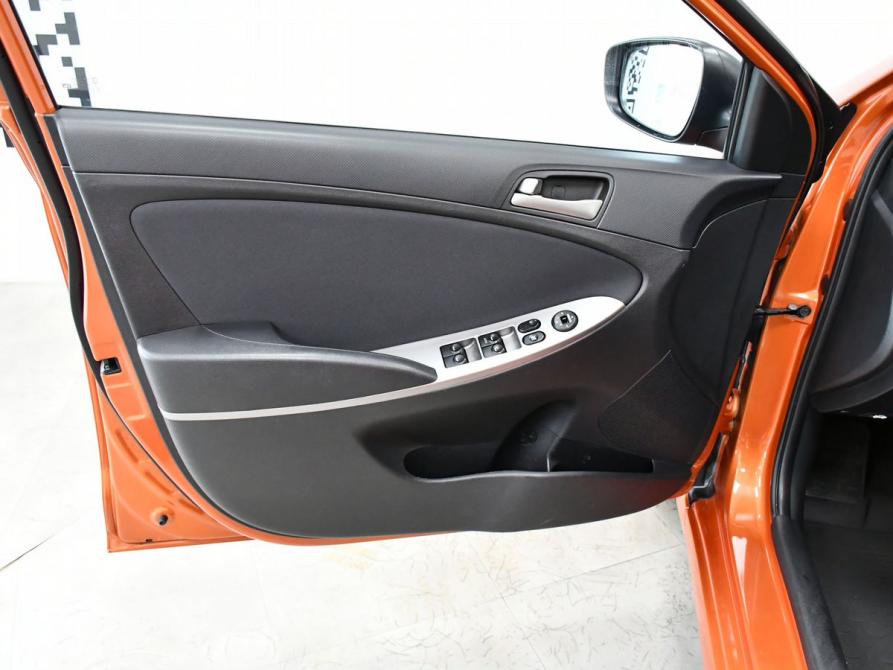 Hyundai Solaris I Рестайлинг Новосибирск  - изображение 10