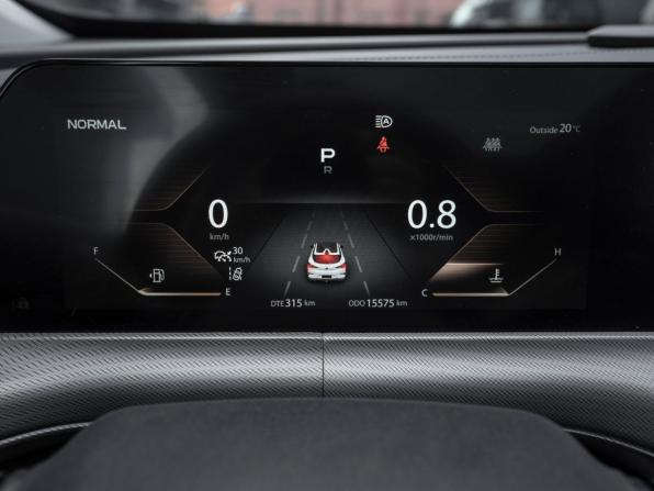 Changan UNI-T I с пробегом 2023 года, цена 2 370 000 рублей, 15448 км, внедорожник, Автокод Объявления