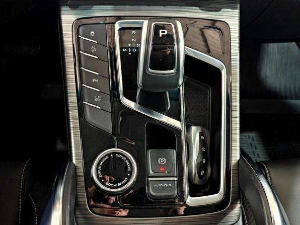 Geely Atlas Pro с пробегом 2023 года, цена 2 130 000 рублей, 27000 км, внедорожник, Автокод Объявления