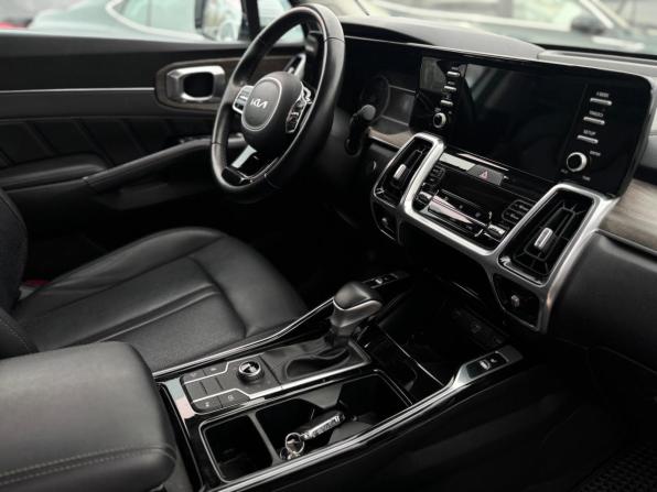 Kia Sorento IV с пробегом 2022 года, цена 3 820 000 рублей, 84230 км, внедорожник, Автокод Объявления