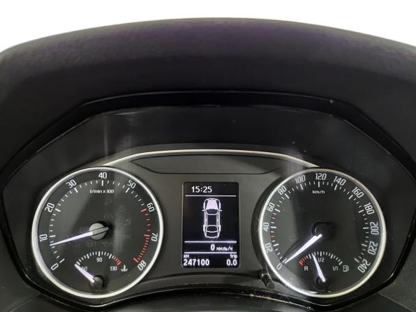 Skoda Octavia II (A5) Рестайлинг с пробегом 2012 года, цена 690 000 рублей, 247100 км, лифтбек, Автокод Объявления