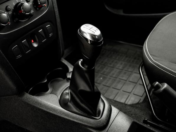 Renault Sandero II Рестайлинг с пробегом 2021 года, цена 1 475 000 рублей, 36903 км, хэтчбек, Автокод Объявления