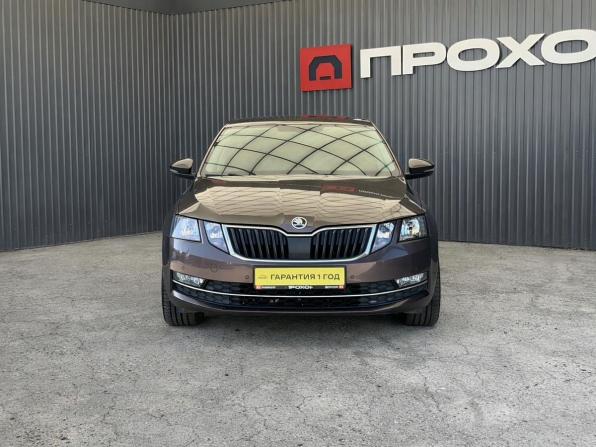 Skoda Octavia III (A7) Рестайлинг с пробегом 2019 года, цена 1 997 000 рублей, 61806 км, лифтбек, Автокод Объявления