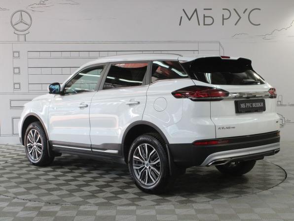 Geely Atlas Pro с пробегом 2024 года, цена 2 180 000 рублей, 38000 км, внедорожник, Автокод Объявления
