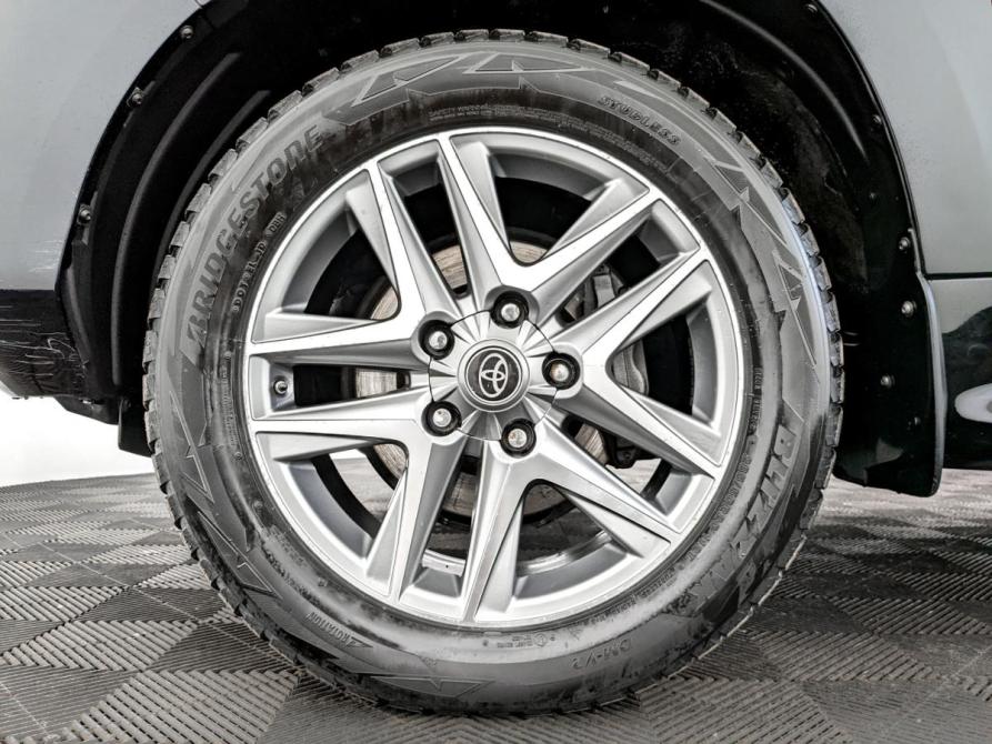 Toyota Land Cruiser 200 Series Рестайлинг 2 Санкт-Петербург  - изображение 18
