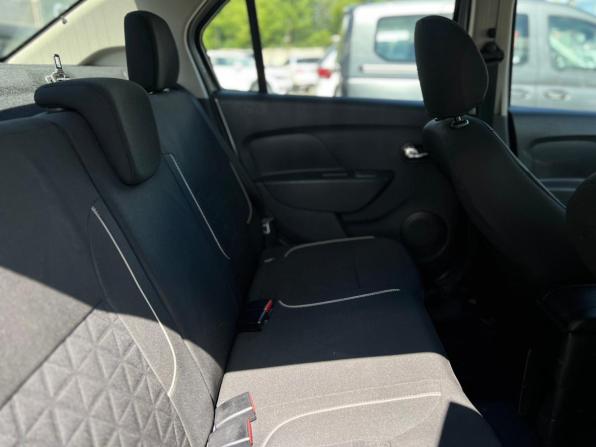 Renault Logan II Рестайлинг с пробегом 2019 года, цена 1 050 000 рублей, 115281 км, седан, Автокод Объявления