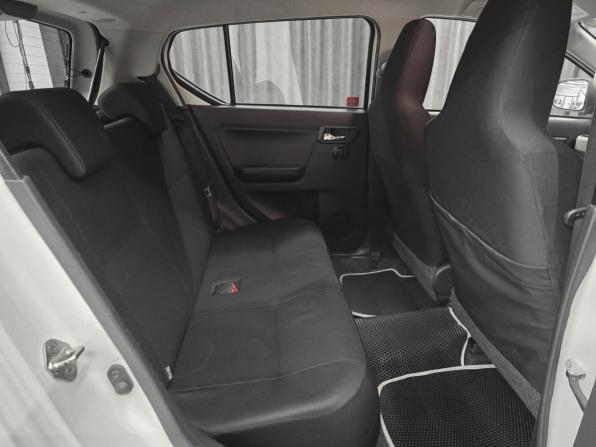 Daihatsu Mira e:S II с пробегом 2018 года, цена 599 000 рублей, 120000 км, хэтчбек, Автокод Объявления
