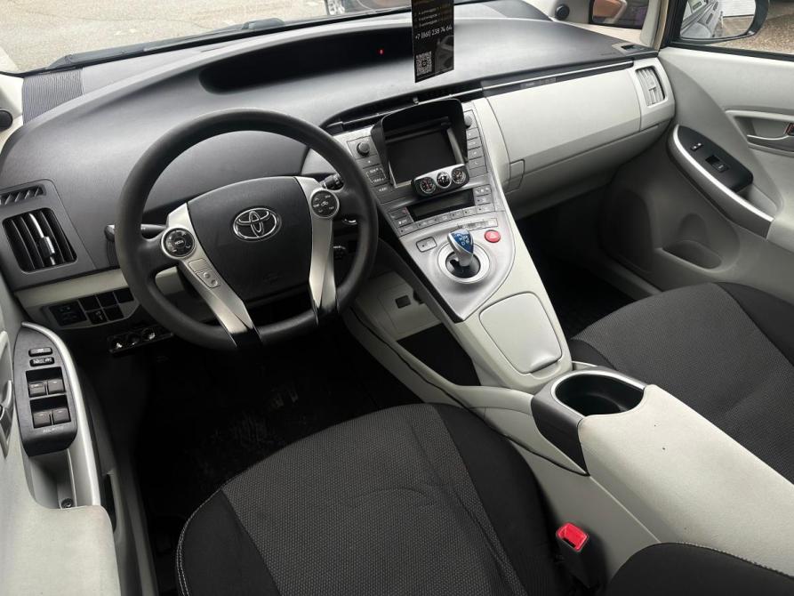 Toyota Prius III Рестайлинг (XW30) Краснодар  - изображение 14
