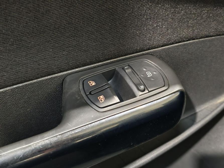 Opel Corsa D Курск  - изображение 14
