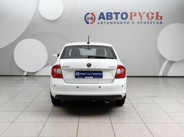 Skoda Rapid I с пробегом 2017 года, цена 999 000 рублей, 140355 км, лифтбек, Автокод Объявления