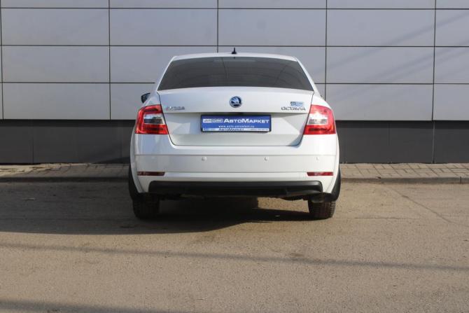 Skoda Octavia III (A7) Рестайлинг с пробегом 2020 года, цена 1 895 000 рублей, 56158 км, лифтбек, Автокод Объявления
