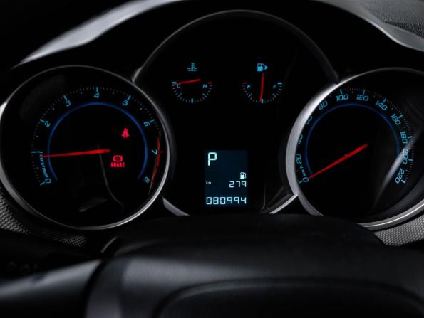 Chevrolet Cruze I Рестайлинг с пробегом 2013 года, цена 900 000 рублей, 80992 км, хэтчбек, Автокод Объявления