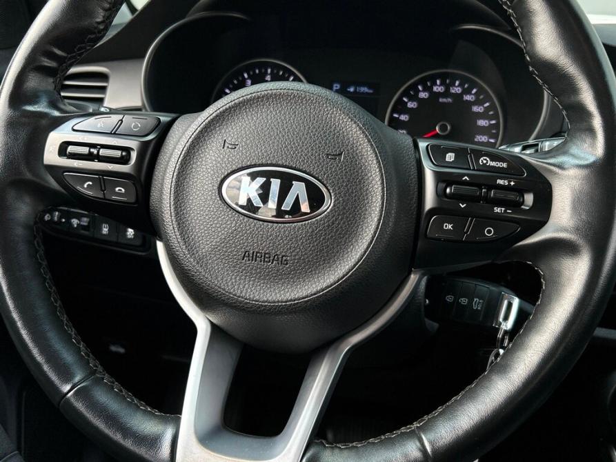 Kia Rio IV Санкт-Петербург  - изображение 18
