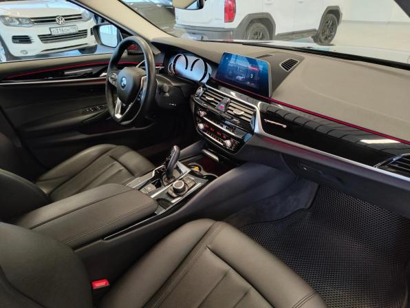 BMW 5 серии VII (G30/G31/G38) с пробегом 2020 года, цена 3 109 000 рублей, 179002 км, седан, Автокод Объявления