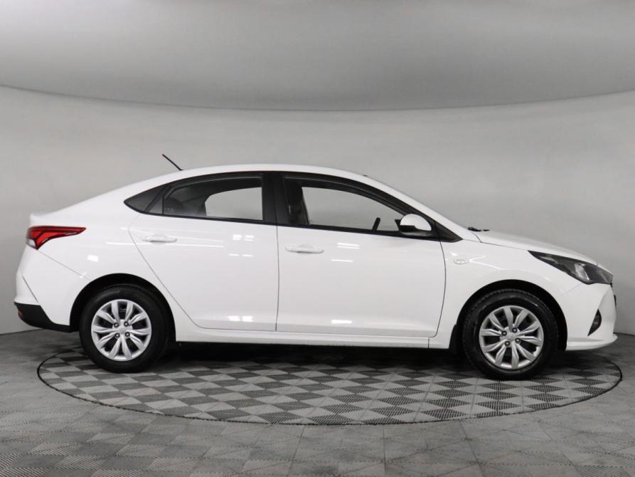 Hyundai Solaris II Рестайлинг Химки  - изображение 4