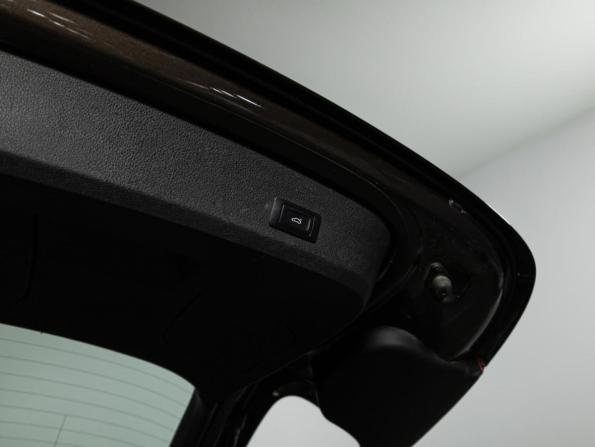 Audi Q7 I (4L) Рестайлинг с пробегом 2012 года, цена 1 899 585 рублей, 321504 км, внедорожник, Автокод Объявления