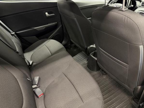 Kia Rio III Рестайлинг с пробегом 2015 года, цена 828 000 рублей, 130368 км, седан, Автокод Объявления