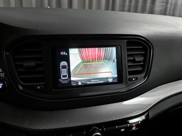 Lada (ВАЗ) Vesta I Рестайлинг (NG) с пробегом 2023 года, цена 1 177 000 рублей, 44051 км, седан, Автокод Объявления