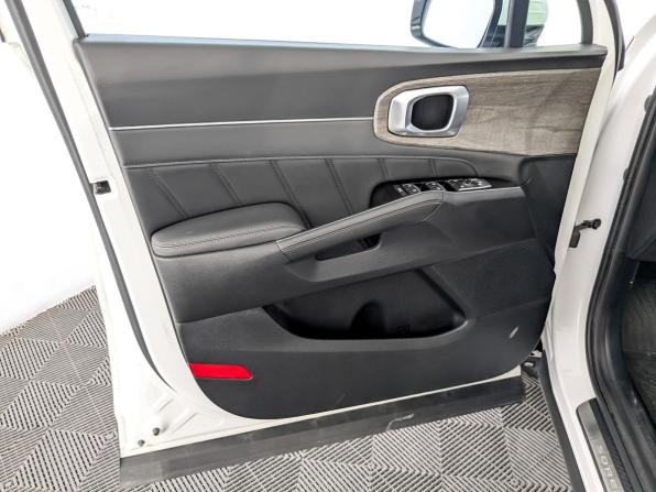 Kia Sorento IV с пробегом 2021 года, цена 3 955 000 рублей, 38135 км, внедорожник, Автокод Объявления