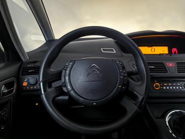 Citroen C4 Picasso I с пробегом 2012 года, цена 585 000 рублей, 143722 км, минивэн, Автокод Объявления