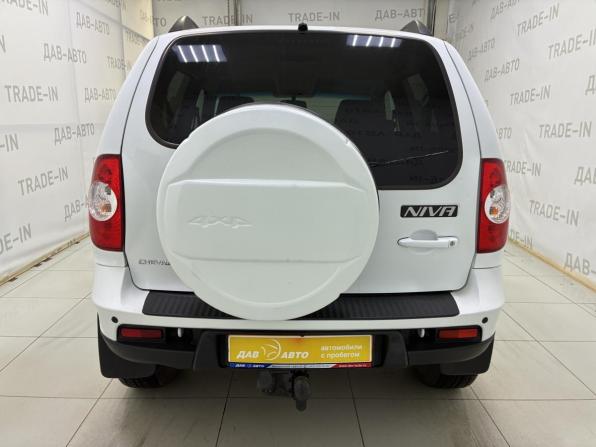 Chevrolet Niva I Рестайлинг с пробегом 2019 года, цена 750 000 рублей, 129000 км, внедорожник, Автокод Объявления