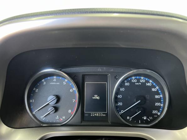 Toyota RAV4 IV (XA40) Рестайлинг с пробегом 2015 года, цена 2 549 000 рублей, 224833 км, внедорожник, Автокод Объявления