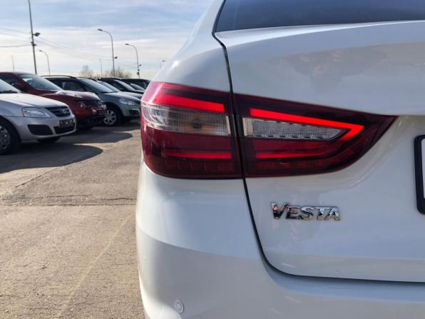 Lada (ВАЗ) Vesta I Рестайлинг (NG) с пробегом 2024 года, цена 1 255 000 рублей, 73700 км, седан, Автокод Объявления