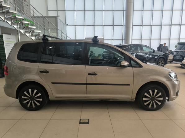 Volkswagen Touran I Рестайлинг 2 с пробегом 2012 года, цена 750 000 рублей, 260839 км, компактвэн, Автокод Объявления