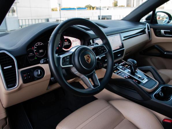 Porsche Cayenne III с пробегом 2019 года, цена 8 300 000 рублей, 50000 км, внедорожник, Автокод Объявления