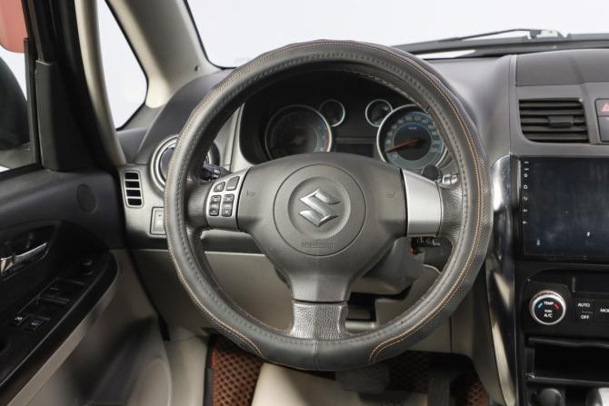 Suzuki SX4 I (Classic) Рестайлинг с пробегом 2011 года, цена 859 000 рублей, 117700 км, хэтчбек, Автокод Объявления