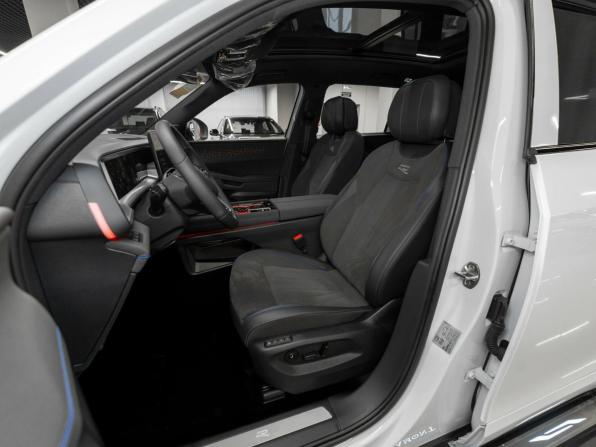 Volkswagen Teramont II (China Market) с пробегом 2026 года, цена 5 880 000 рублей, 18 км, внедорожник, Автокод Объявления