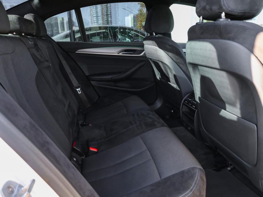 BMW 5 серии VII (G30/G31/G38) Москва  - изображение 10