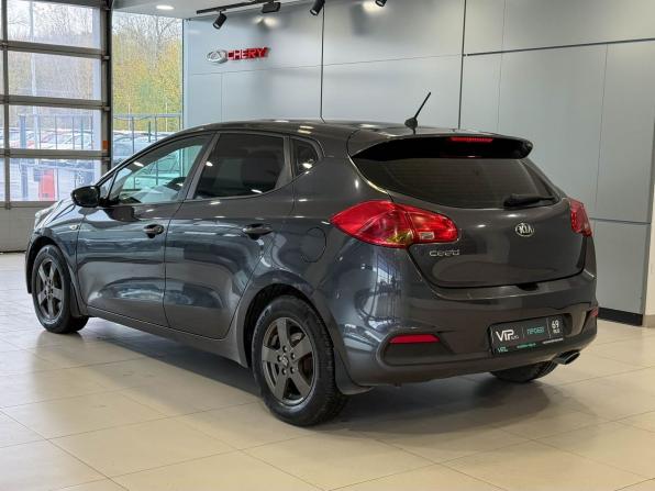 Kia Ceed II с пробегом 2014 года, цена 955 000 рублей, 203676 км, хэтчбек, Автокод Объявления